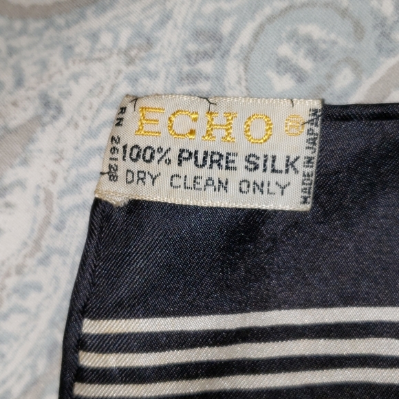 Vintage Echo Silk Cross Stitch Gangster Antique Rolls-Royce Scarf Wrap - Picture 6 of 10